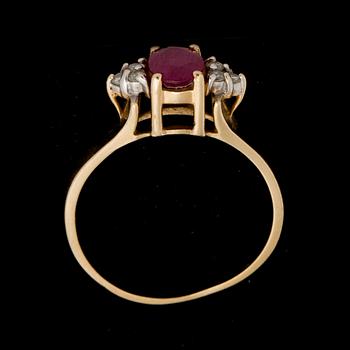 RING, 14K guld med små diamanter samt rubin. Vikt ca 3 gram.