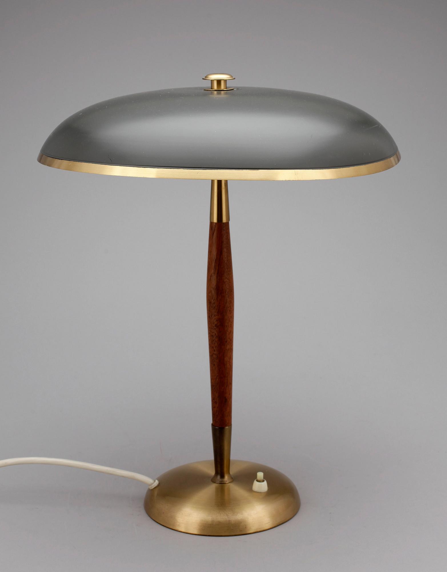 BORDSLAMPA, märkt Boréns, Borås. 1900-talets andra hälft.