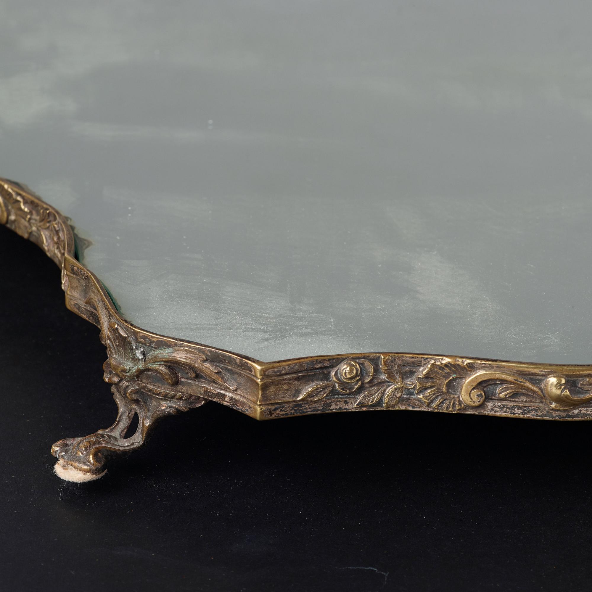 BORDSPLATEAU, rokoko, 1700-talets andra hälft.