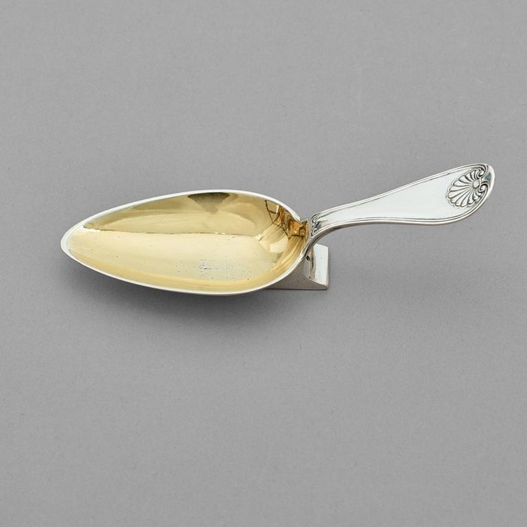 A Swedish 19th century parcel-gilt medicin-spoon, marks of  Johan Petter Grönvall, Stockholm 1833.