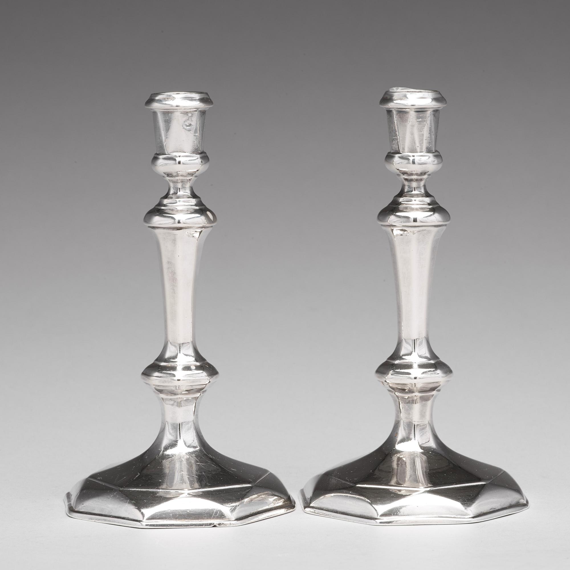 Thomas Merry I, ljusstakar, ett par, silver, London 1712.