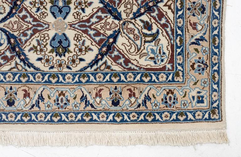 Carpet, oriental, approx. 404 x 298 cm.