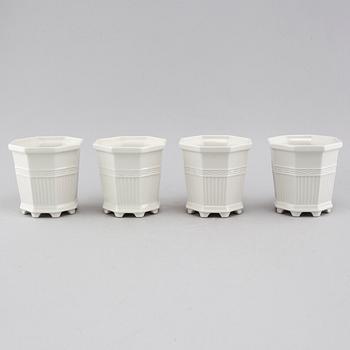 Four "Waldemarsudde" porcelain pots, designed by Prince Eugen for Gustavsberg, 20th century.