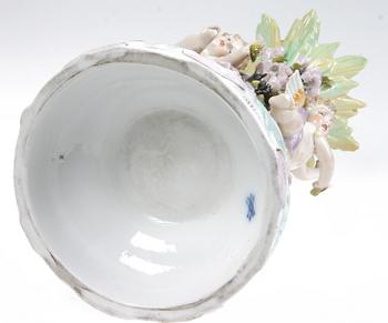 UPPSATSSKÅL, porslin, 1900-tal.