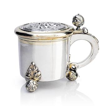 227. A Swedish 17th century parcel-gilt silver tankard, mark of Erik Månsson Schmidt, Stockholm (active 1675-1686).