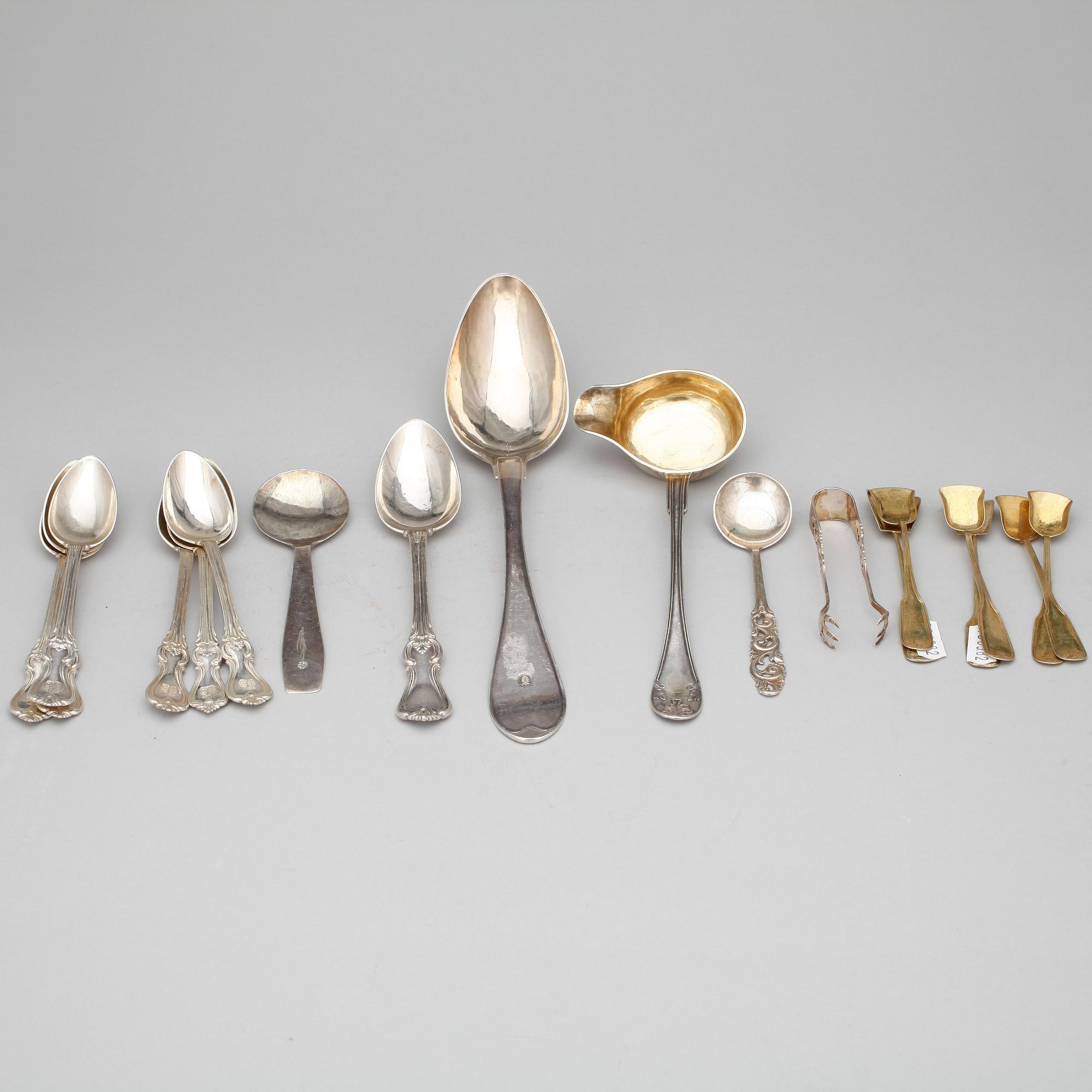 PARTI SILVER, 18 delar, bla Gustaf Wilhelm Nordström, Växjö, 1848. Tot vikt ca 163 g.