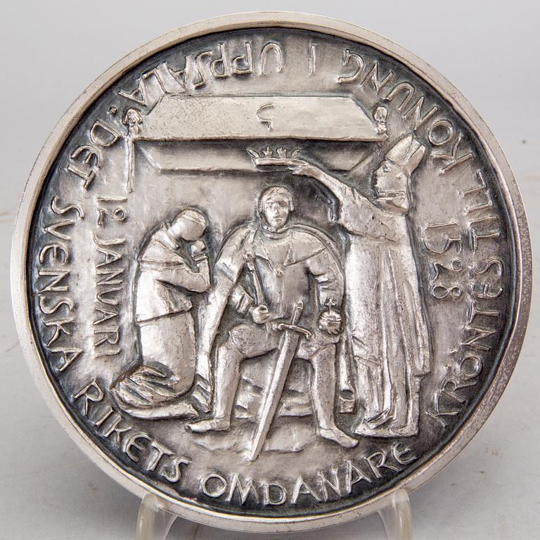 Medal, Gustav Vasa Coronation 450 years 1978, c 686g.