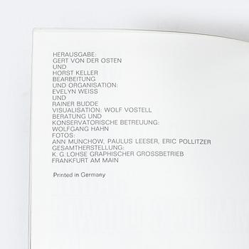 "Kunst der sechziger Jahre. 5. erweiterte Auflage. Art of the Sixties. 5th revised edition", Köln, 1971.