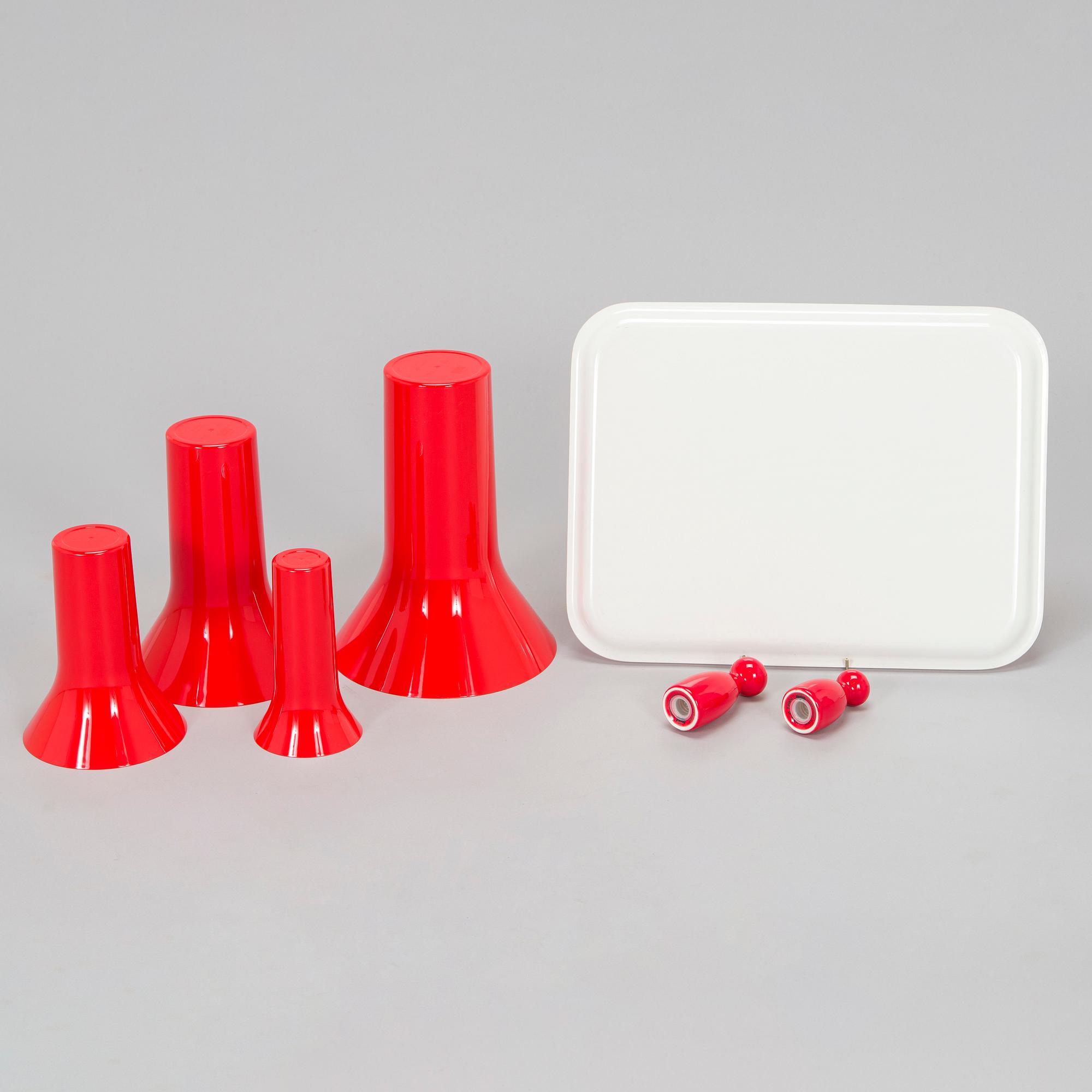 Eero Aarnio, erä kodintuotteita, 13 kpl, eri valmistajia.