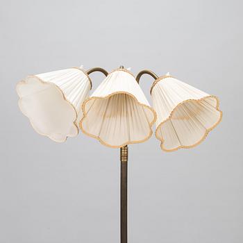 A mid-20th-century floor light.