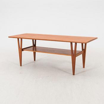A 1960/70s teak coffee table.