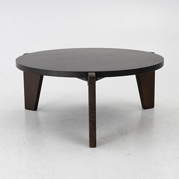 Jean Prouvé, Coffee table, 'Guéridon Bas, Vitra, 2000s.