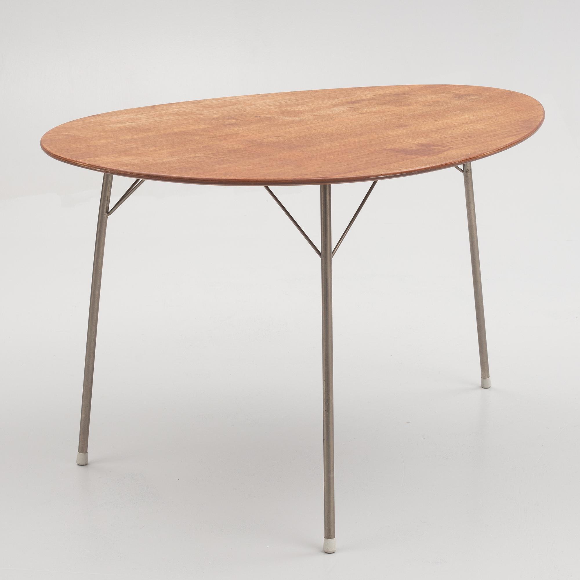 Arne Jacobsen, "The Egg table", Fritz Hansen, Denmark, 1960s/70s.