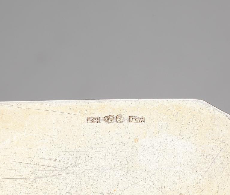 FISKKNIVAR, ett par, silver, Gustaf Wallin, Falun 1854. Vikt ca 130 g.