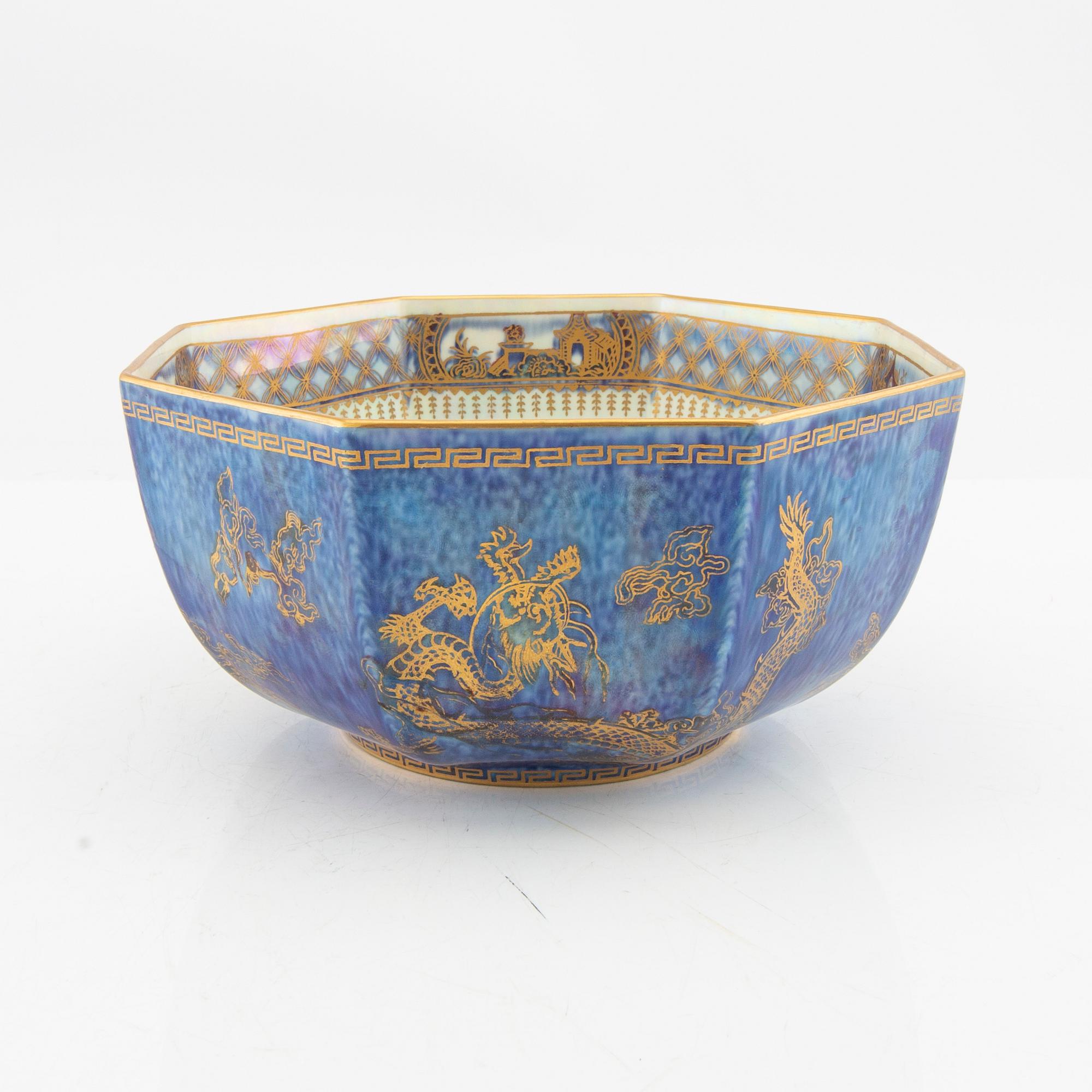 Daisy Makeig-Jones, "Fairyland Lustre" bowl, Wedgwood, England 1920s-30s, model Z4829.