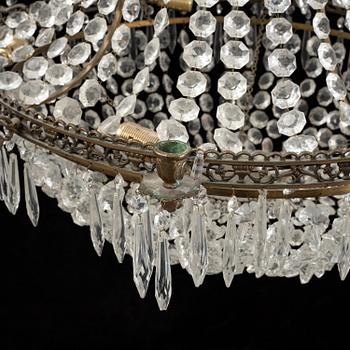 A mid 20th Century Gustavian style chandelier.