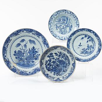Four blue and white porcelain dishes, Qing dynasty, 18th century.