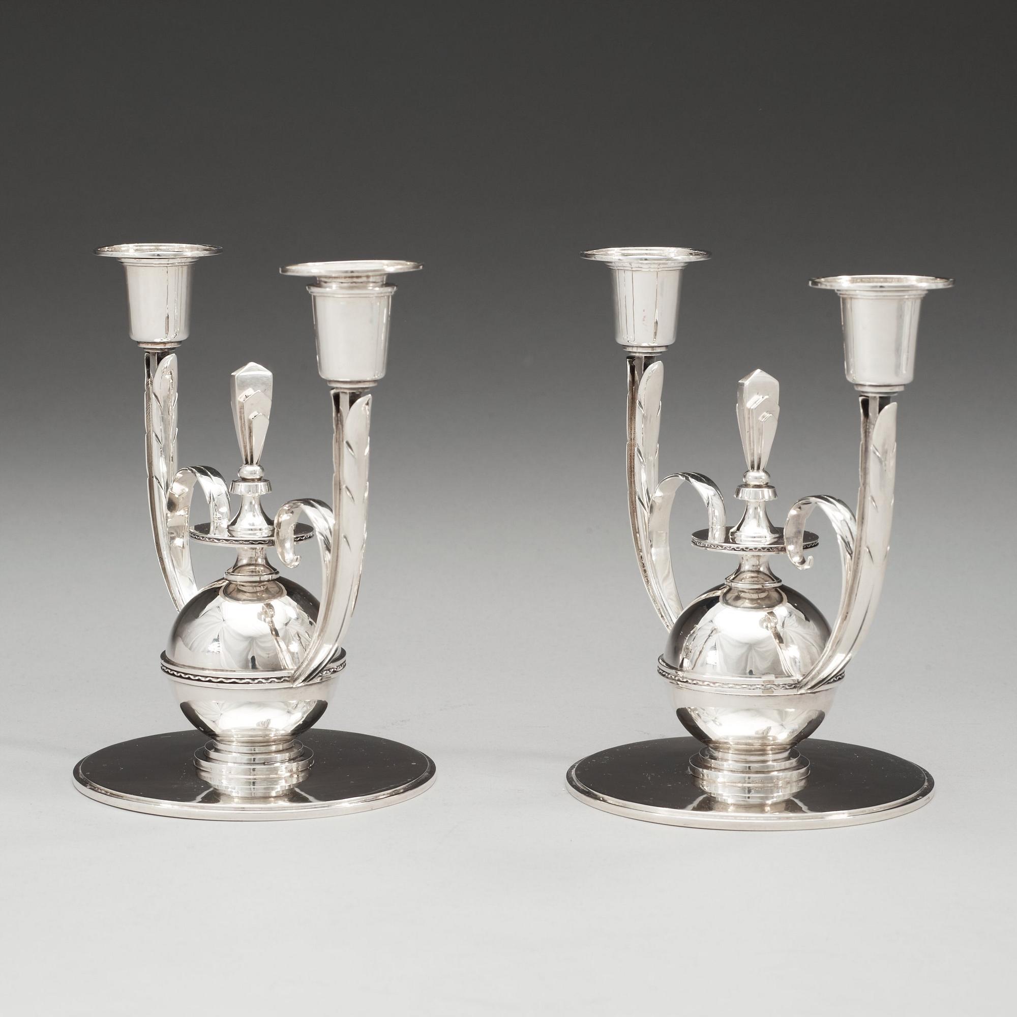 ERIK FLEMING, kandelabrar, ett par, Atelier Borgila, Stockholm, 1930, sterling.