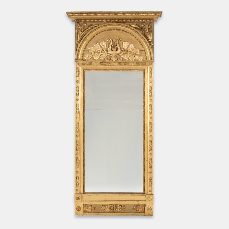 Jonas Frisk, a late Gustavian gilt mirror and console table (active 1805-1824 in Stockholm).