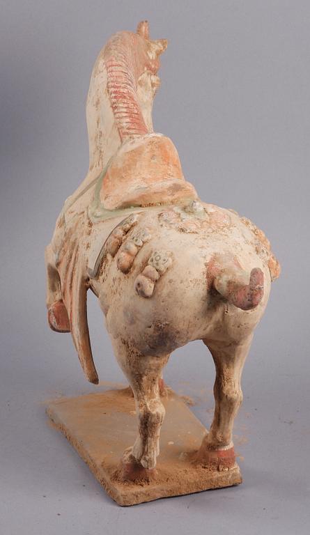 SKULPTUR, lergods, Tang-stil. Kina. 2000-tal.