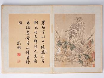 An album with 16 pages in the style of Wen Zhengming (1470–1559), Qing dynasty, 19th Century.
