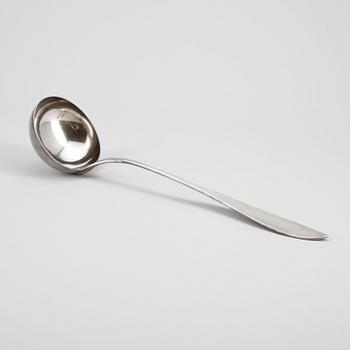 SOPPSLEV, silver, "Svensk spets", Axel Ohlsson, Växjö 1921. Vikt ca 199 gram.