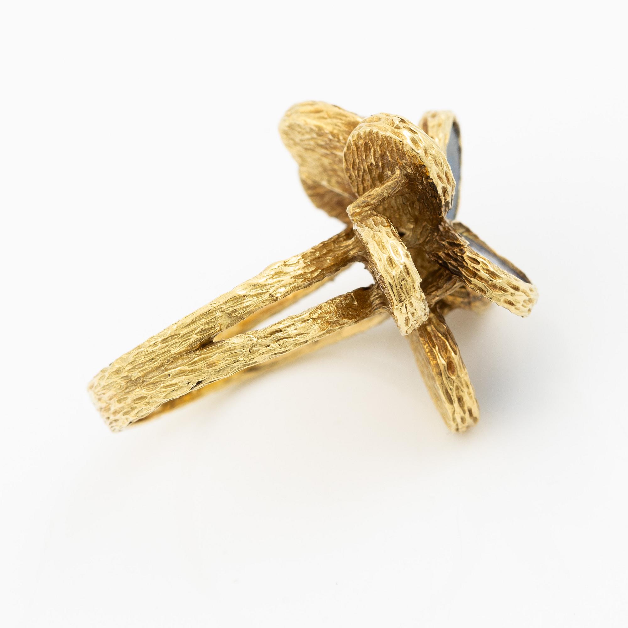 Ring 18K guld med lapis lazuli sannolikt Augustin Julia Plana.