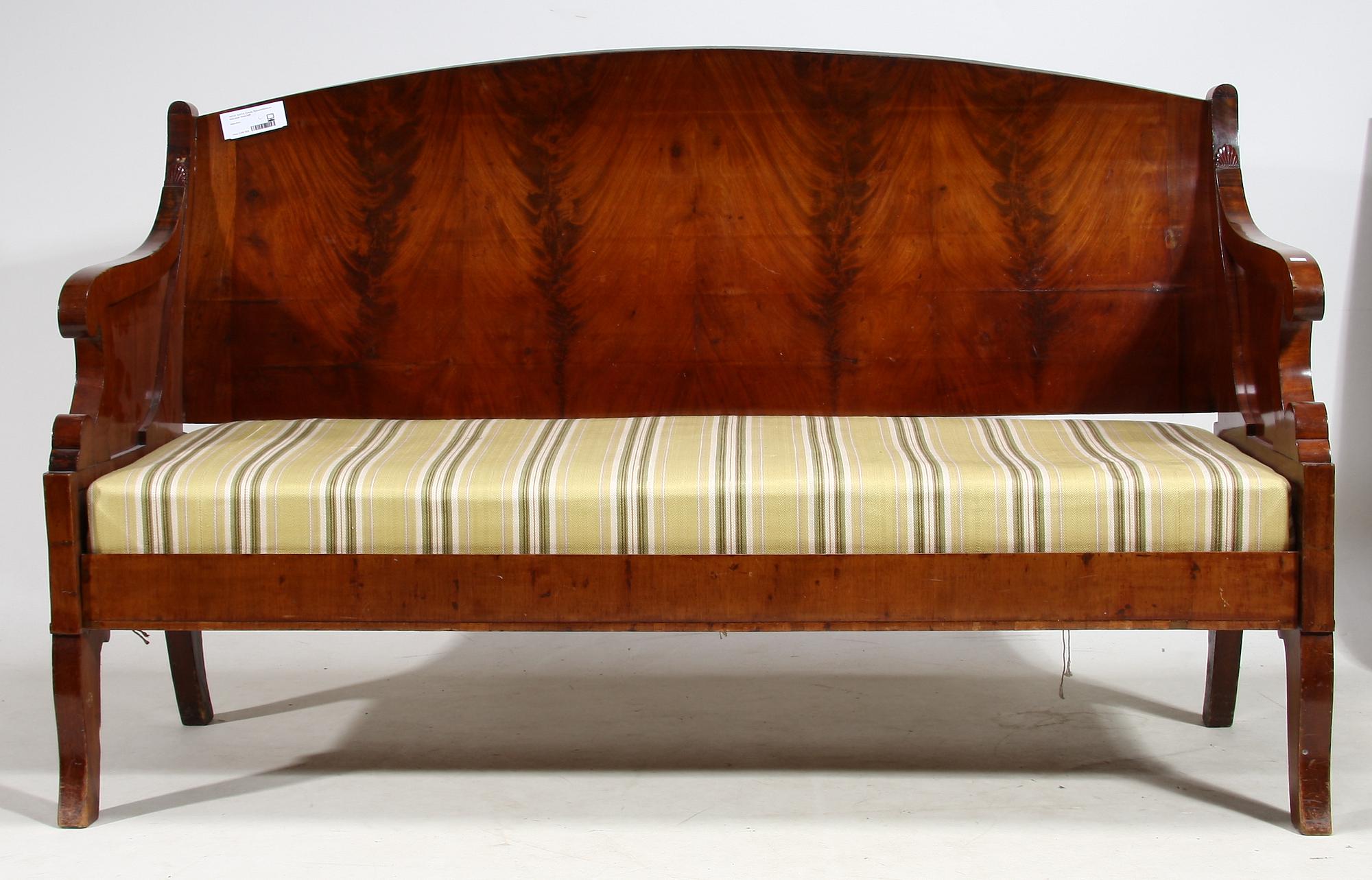 SOFFA, Empire, Ryssland/Baltikum, 1800-talets första hälft.
