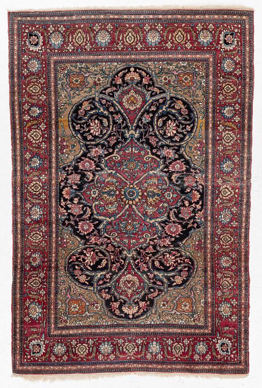 Carpet, Isfahan, antique, approx. 210 x 135 cm.