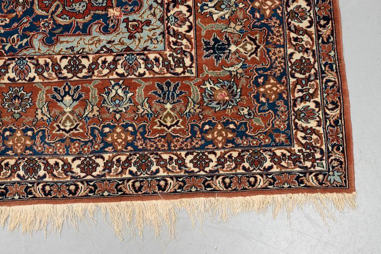 A carpet, semi-antique Esfahan, ca 375 x 252 cm.