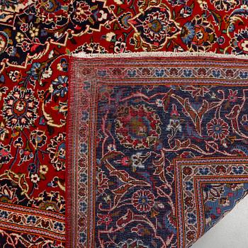 A CARPET FROM KESHAN, c. 355x240 cm.