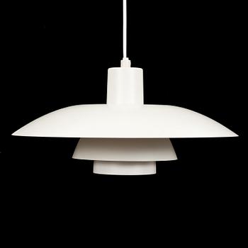 TAKLAMPA, "PH-4", Poul Henningsen för Louis Poulsen Danmark. Höjd ca 18 cm.