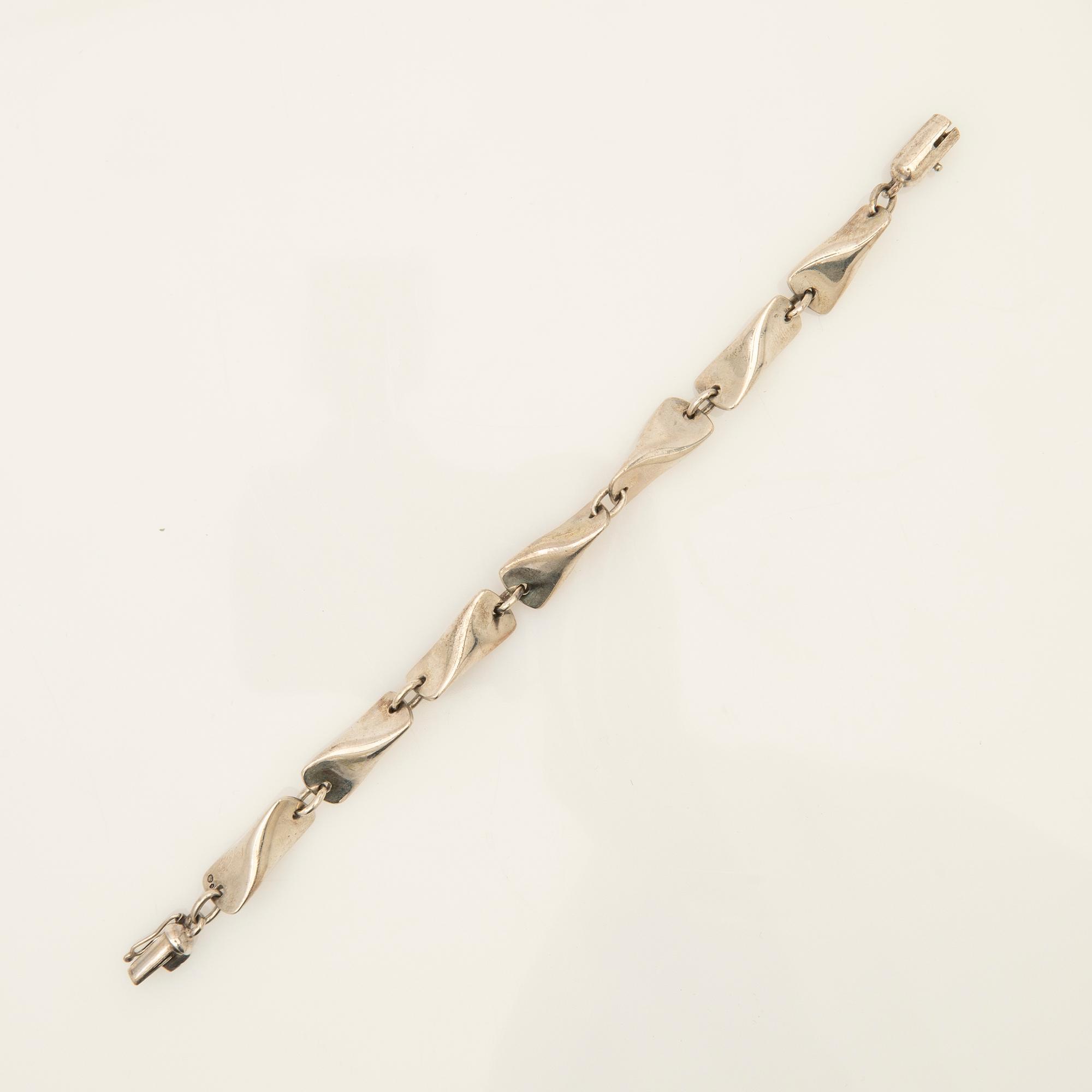 Georg Jensen, Bracelet, sterling silver, model 104B, Denmark.