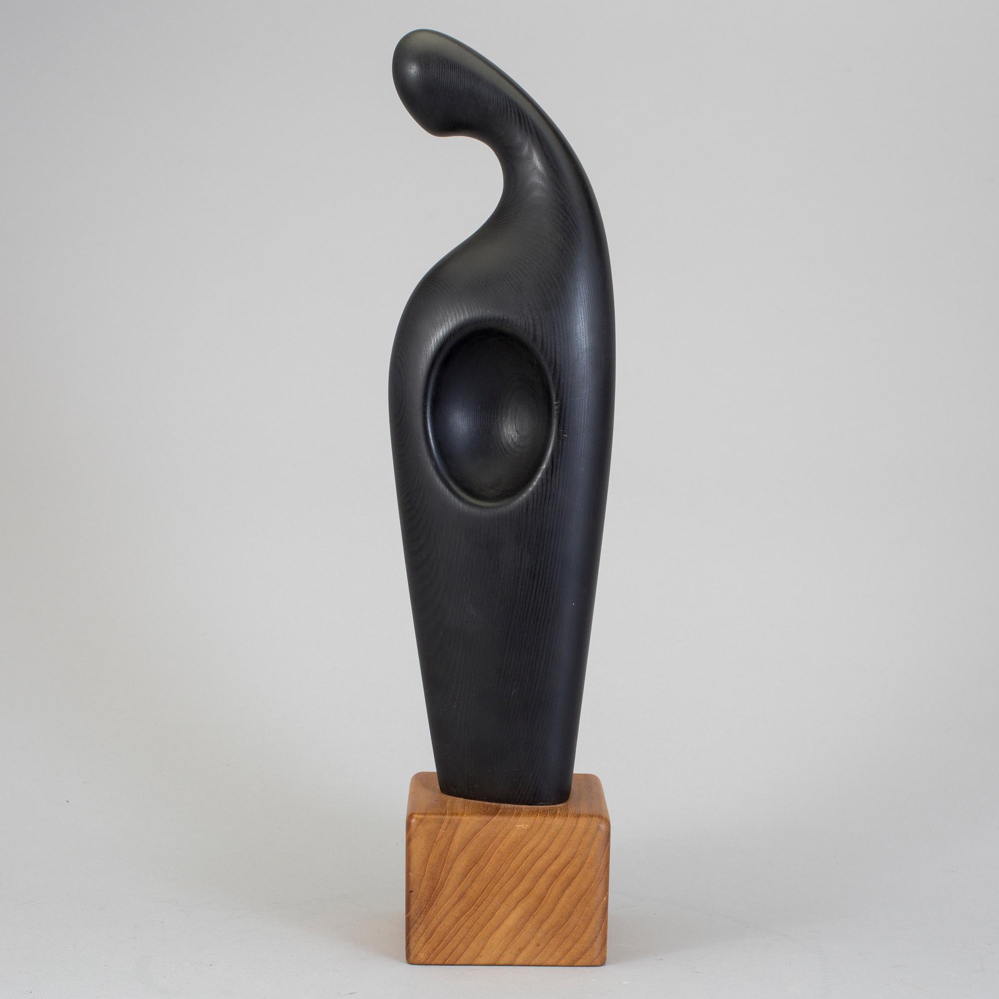 JOHNNY MATTSSON, skulptur, svärtat trä, signerad.