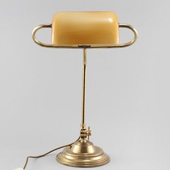 BORDSLAMPA, Jans of London, England, omkring 1900-talets mitt.