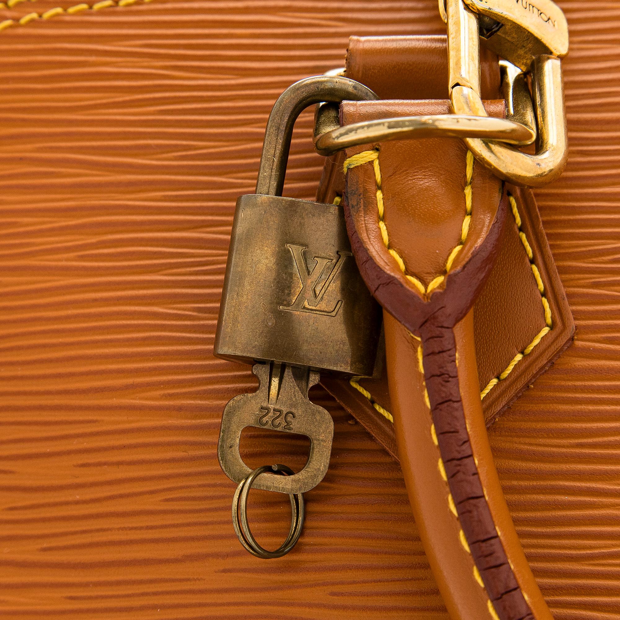 Louis Vuitton, laukku, "Alma Epi".