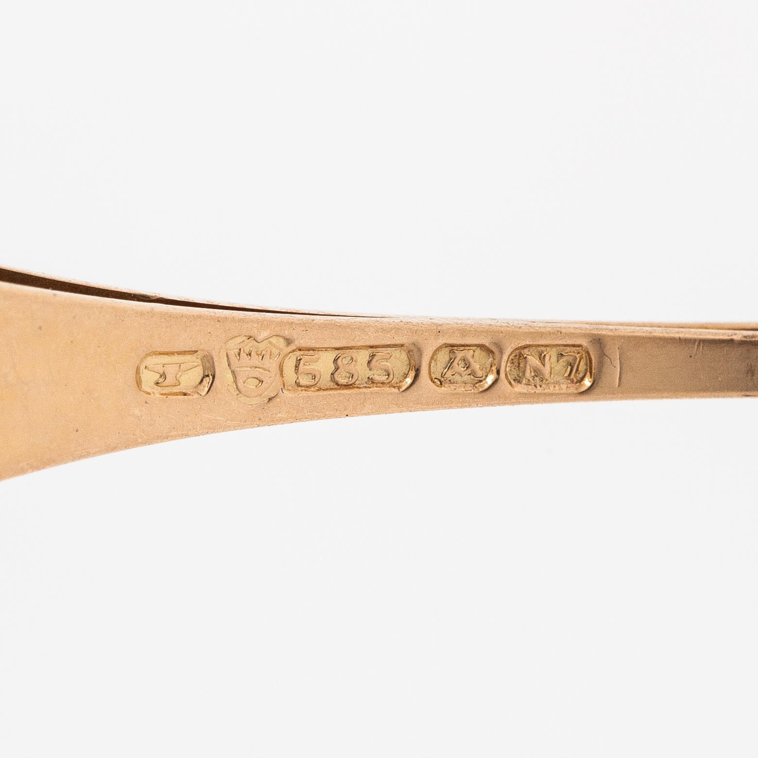 Elis Kauppi, A 14K gold necklace with a rock crystal. Kupittaan kulta, Turku 1966.