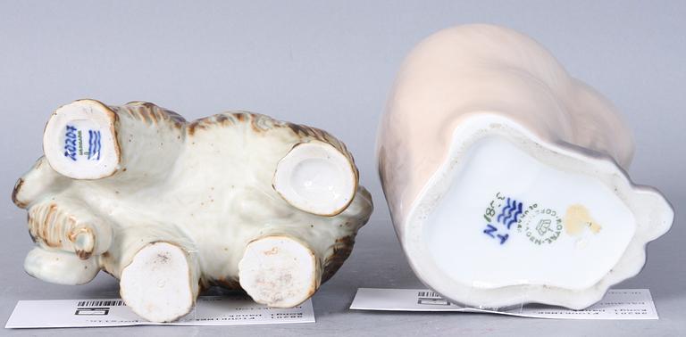 FIGURINER, 2 st, porslin, Kongl Dansk.
