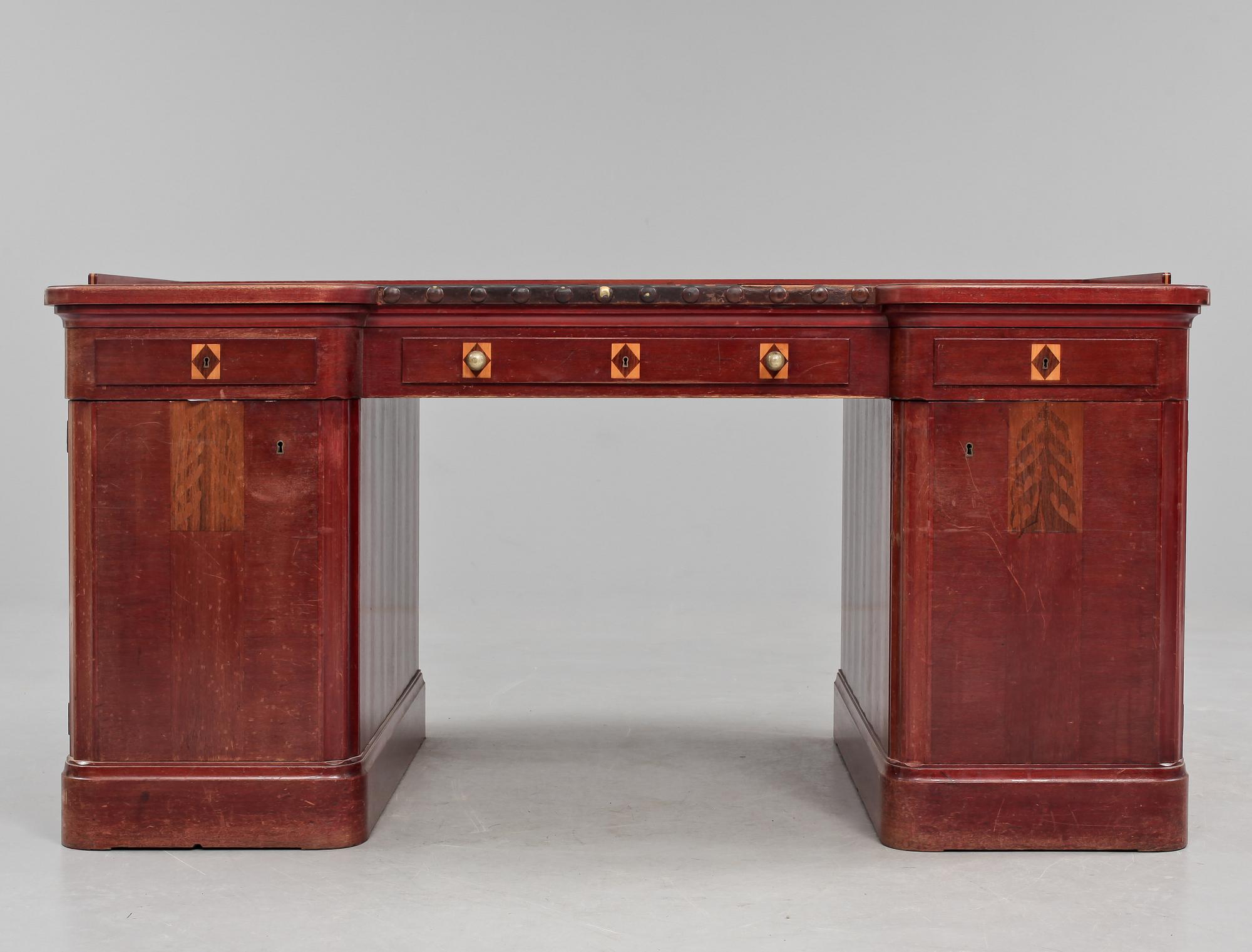 PRAKTSKRIVBORD, Otto Schulz, senjugend, omkring 1915.