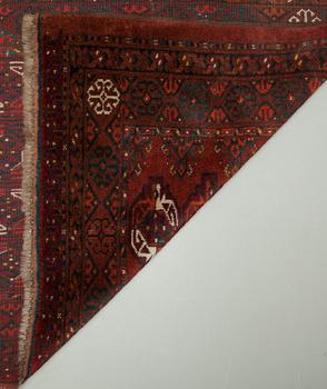 MATTO, Turkmen Chuval, semiantiikki. Noin 110x166 cm.