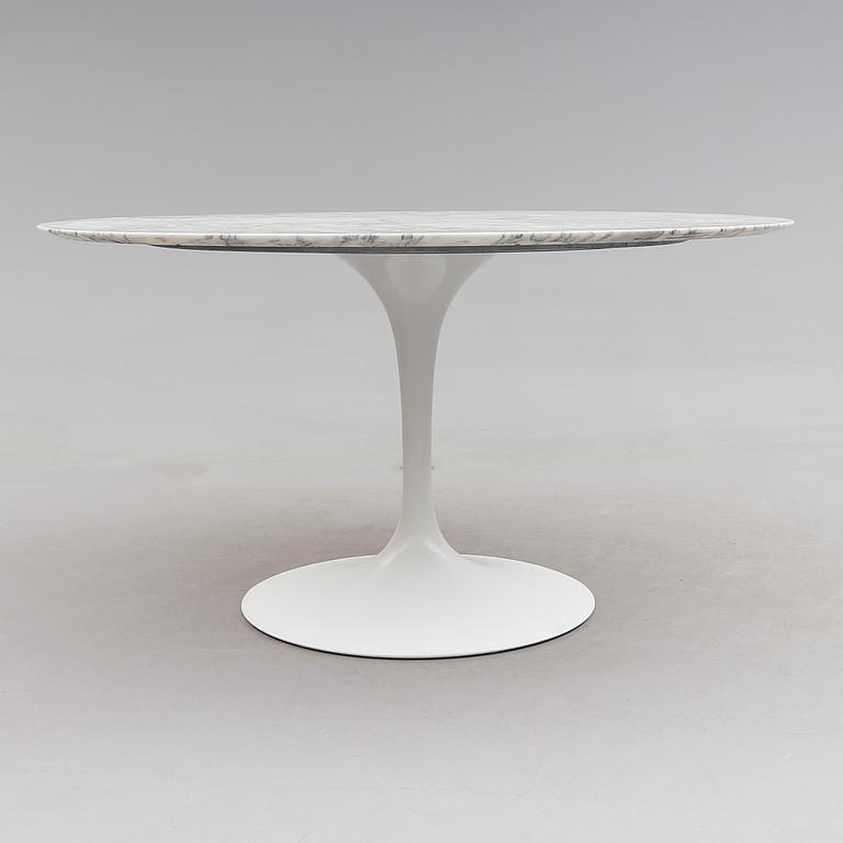 BORD, "Tulip", Eero Saarinen, Knoll International, USA.