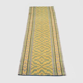 Matta / gallerimatta, tidigt 1900-tal. 230 x 55 cm.