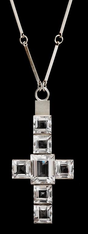 A Wiwen Nilsson rock crystal pendant and chain, sterling, Lund 1938.