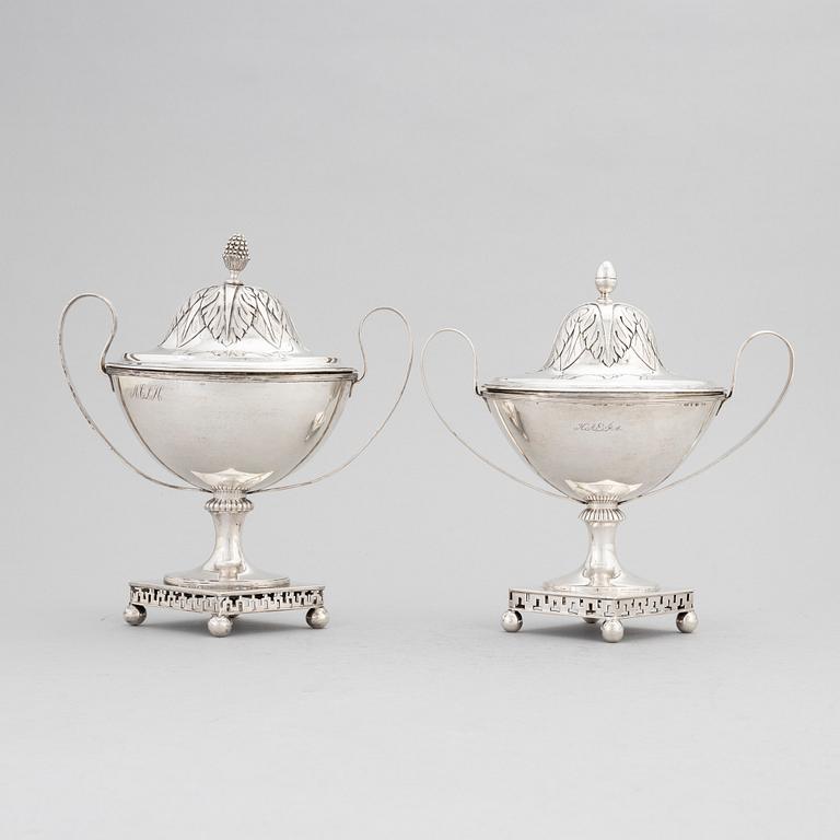 Two Swedish Silver Empire Sugar Bowls, mark of Nils Limnelius,  Stockholm 1811.