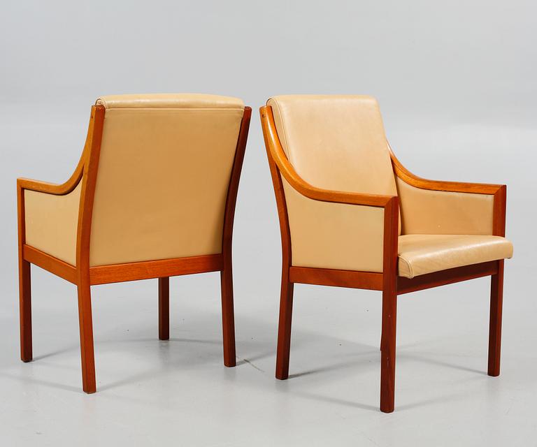 KARMSTOLAR, ett par, Karl-Erik Ekselius, JOC Möbler, Vetlanda, 1980-tal.