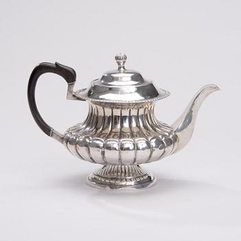 KAFFEKANNA, silver, Adam Ingman Kuopio 1836, vikt 542 g.