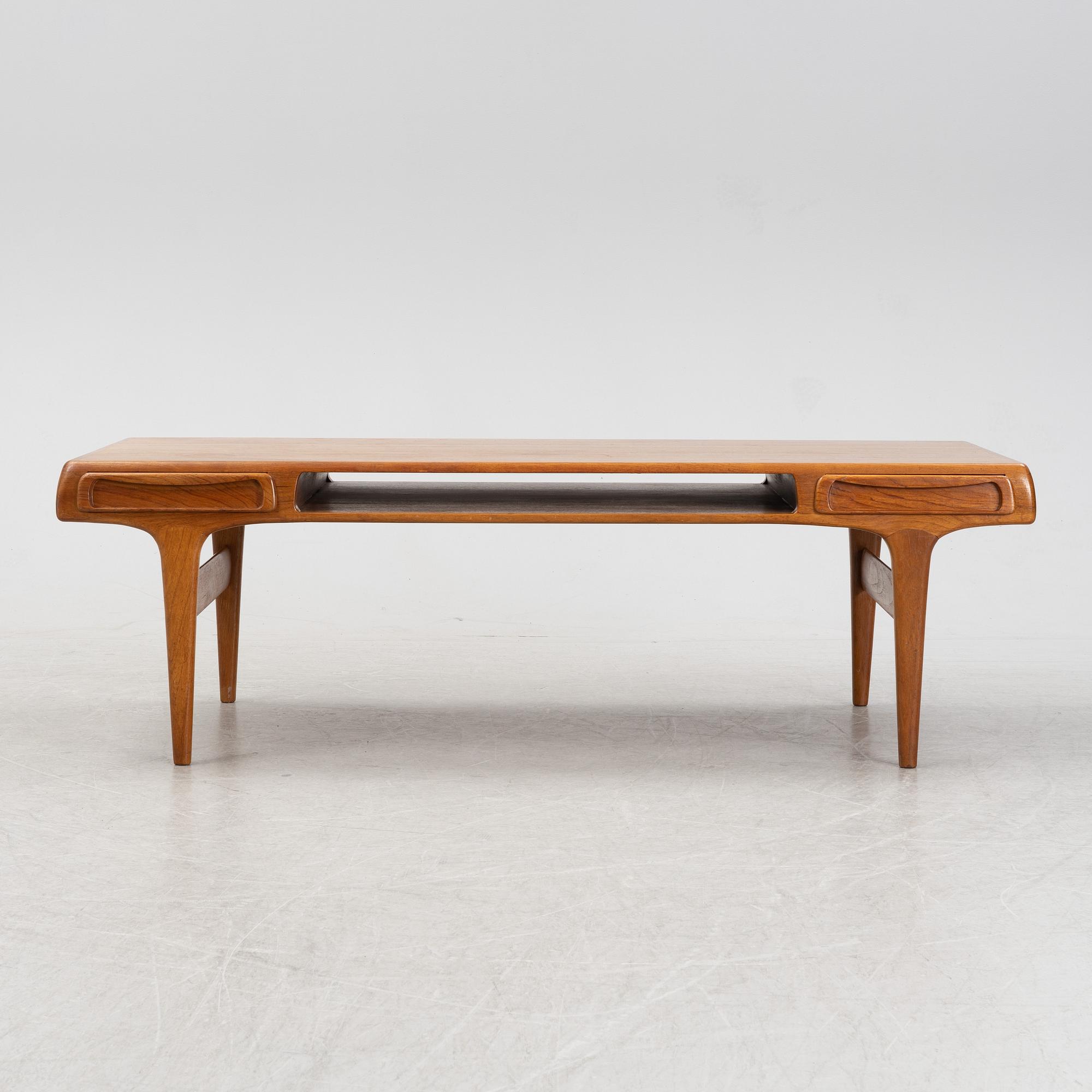 Johannes Andersen, a teak veneered coffee table, Trensum, 1960's.