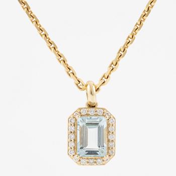 Hänge med kedja 14K guld med en fasettslipad akvamarin och runda briljantslipade diamanter.