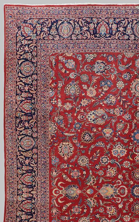 A semi antique Keshan carpet, c. 452 x 333 cm.