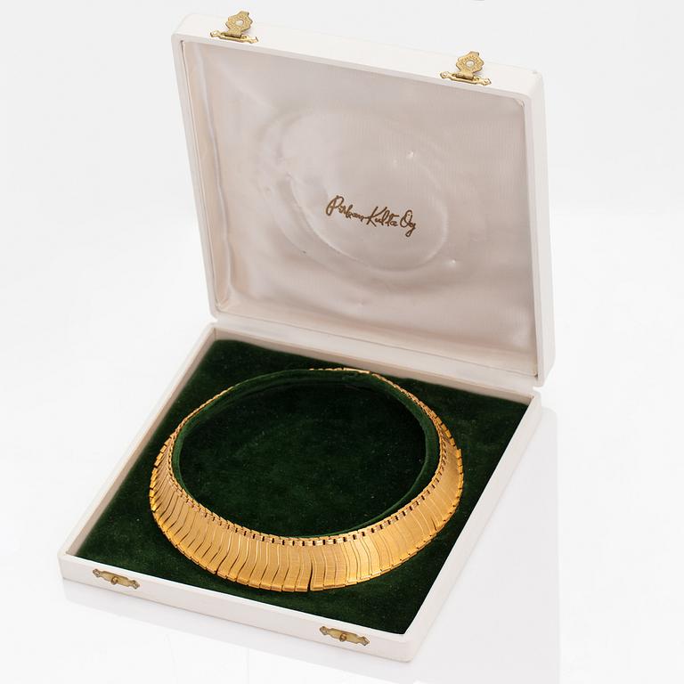 Leo Torikainen, A 18K gold collier. Pirkan Kulta, Tampere 1963.